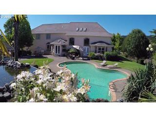 28135 Spencer Creek Rd, Eugene, OR 97405-9706