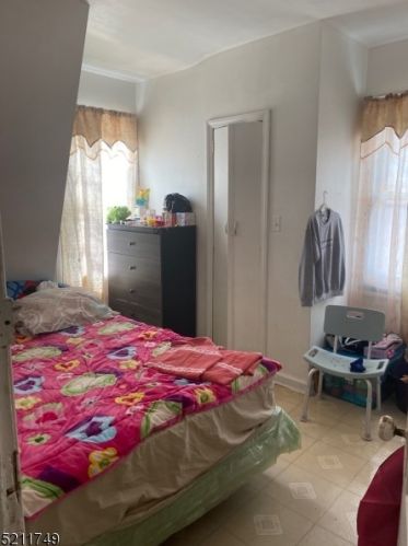 121 Seymour Ave, Newark NJ 07108-1714 exterior