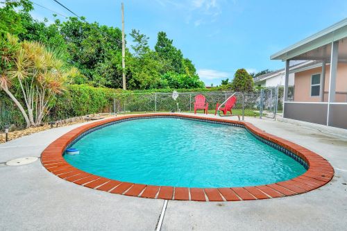 171 26 Ave, Boynton Beach FL 33435-7627 exterior