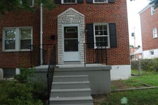 672 Queensgate Rd, Baltimore MD  21229-4434 exterior