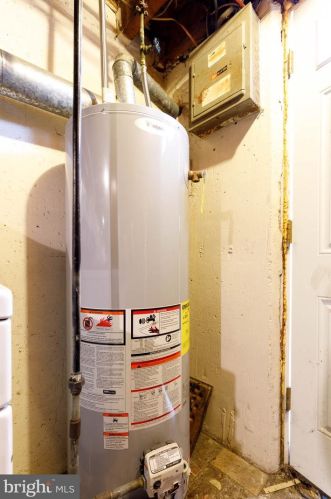 1903 30 St, Philadelphia PA 19121-1818 exterior