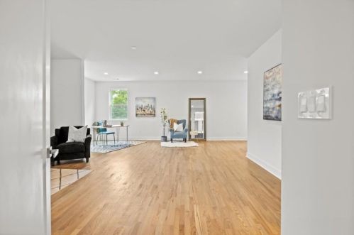 3279 Elm St, Atlanta GA 30318-8501 exterior