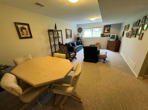 1167 Kensington St, Grand Rapids MI 49534-2174 exterior