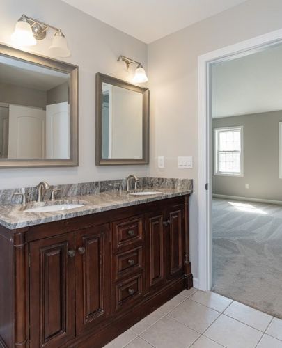 101 Stuart St, Springfield MA 01119-1013 exterior