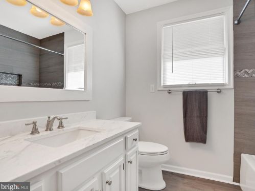 875 Indian Spg Dr, Lancaster PA 17601-6614 exterior