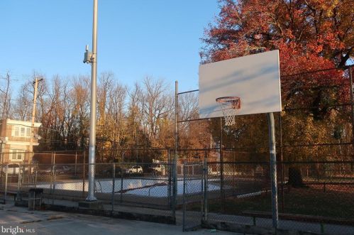 923 Fillmore St, Philadelphia PA 19124-2926 exterior