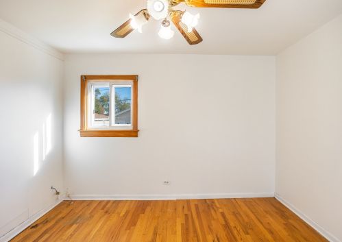 5005 Kilpatrick Ave, Chicago IL 60652-2010 exterior