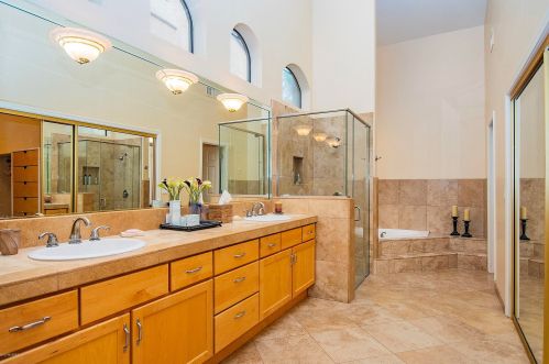 5829 Golden Eagle Dr, Tucson AZ 85750-0817 exterior