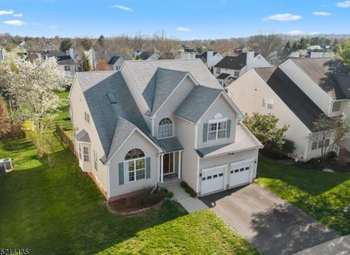 48 Jarman Pl, Bridgewater, NJ 08807-5582