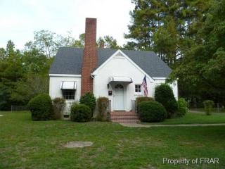 312 Jackson St, Raeford NC  28376-2718 exterior