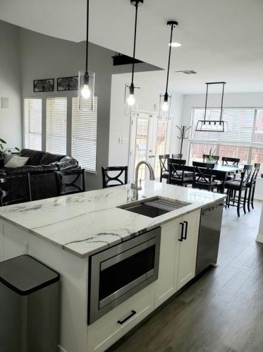 722 Burr Oak Dr, Frisco TX 75033-8652 exterior