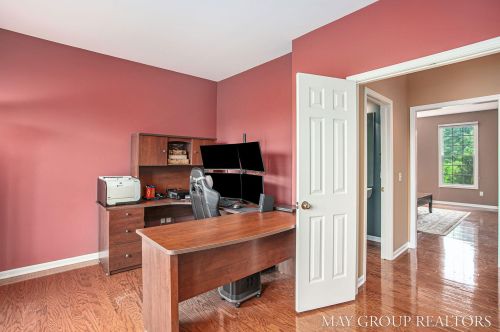 2326 Arbor Tree Ct, Grand Rapids MI 49546-8506 exterior