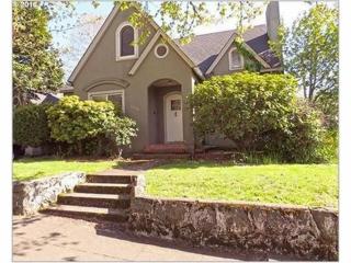 1058 19th Ave, Eugene OR  97403-1325 exterior