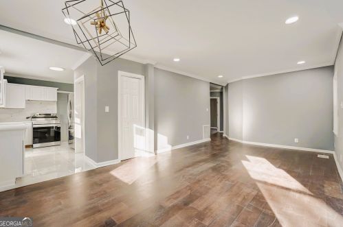 822 Midway St, Atlanta GA 30315-8611 exterior