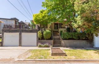 211 20th Ave, Seattle WA  98112-5312 exterior