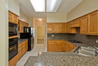 3 Magnolia Shadows Pl, Spring TX  77382-1016 exterior