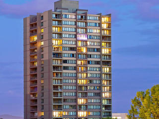 222 Harrison St, Portland OR  97201-5337 exterior