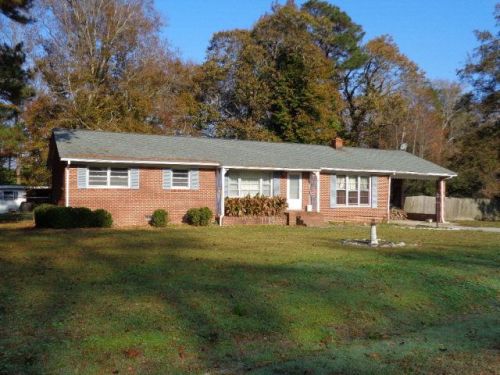 122 Taylor St, Harrellsville, NC 27942-9202