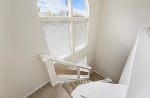 400 Noble St, Pittsburgh PA 15215-2638 exterior