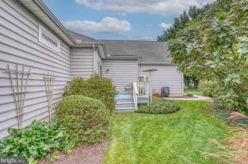 51 Bay Breeze Dr, Lewes DE 19958-2110 exterior