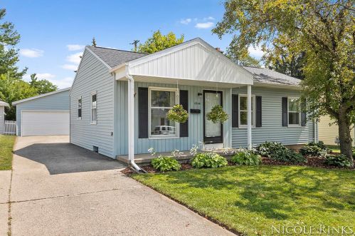 1844 Herrick Ave, Grand Rapids MI  49505-4867 exterior