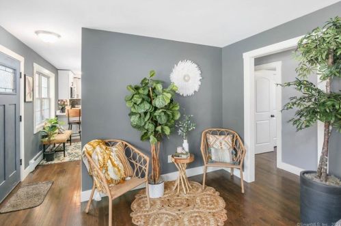 263 Mccall Rd, Exeter CT  06249-2427 exterior