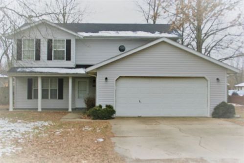 518 Zenk Rd, Troy, IL 62294-1058