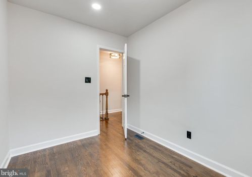 69 55th St, Washington DC  20019-6565 exterior