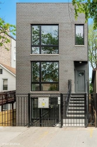 2034 21st Pl, Chicago, IL 60608