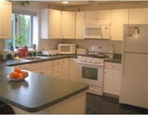 172 Maple St, Boston MA  02132-1323 exterior