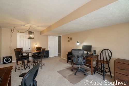 2149 Cross Creek Dr, Grand Rapids MI 49508-8795 exterior