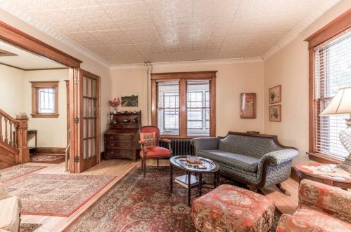 137 Cleveland Ave, Saint Paul MN 55116-2653 exterior