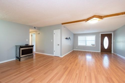 4104 Bay Ave, Tampa FL 33616-1210 exterior