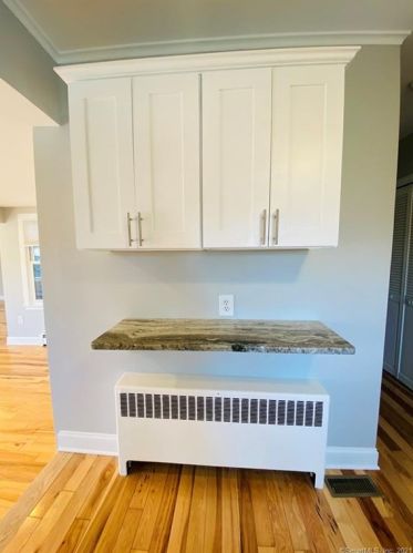 119 Kings Hwy, North Haven CT 06473-1211 exterior