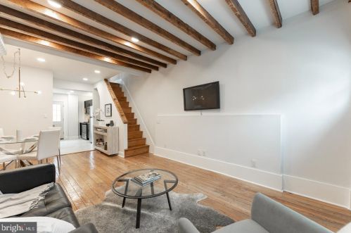 1906 Lawrence St, Philadelphia PA 19140-2406 exterior