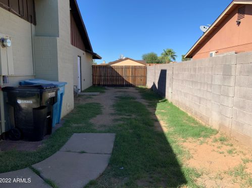 3011 Campo Bello Dr, Phoenix AZ  85032-1928 exterior