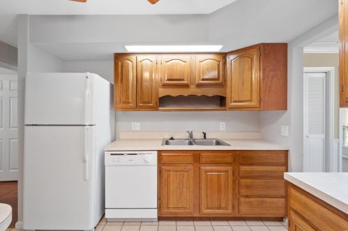 4901 Sefton Dr, Saint Louis MO 63128-2918 exterior