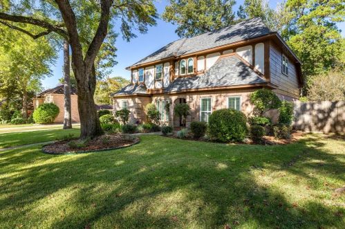 2411 Pleasant Creek Dr, Humble, TX 77345-1668