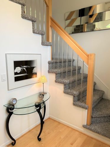 2239 Crystal Dr, Rochester MI 48309-3755 exterior