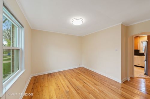 5111 Nashville Ave, Chicago IL  60638-1213 exterior