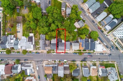 167 Hamilton St, New Brunswick NJ 08901-1806 exterior