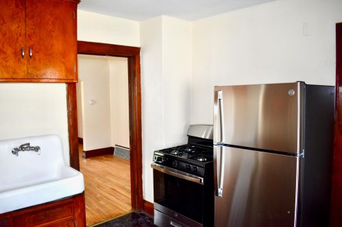 4566 29th St, Milwaukee WI  53209-6006 exterior