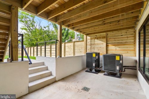 4316 2nd St, Washington DC  20011-7434 exterior