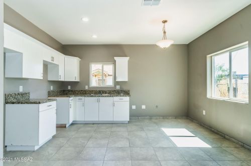 261-259 Illinois St, Tucson, AZ 85714-2915