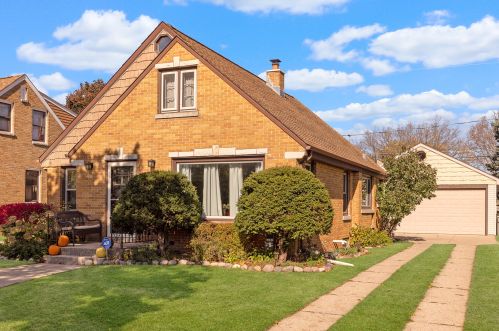 3708 Ohio Ave, Milwaukee WI  53215-4047 exterior