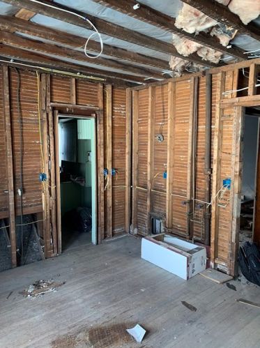 43 Fresno St, Springfield MA 01104-3111 exterior