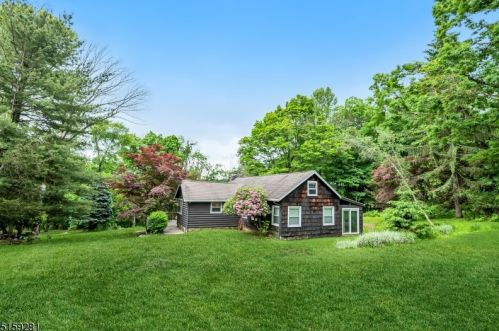 39 Jacobs Rd, Rockaway NJ 07866-4604 exterior