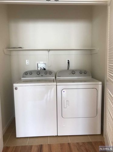 234 Division St, Cliffside Park NJ 07010-2305 exterior