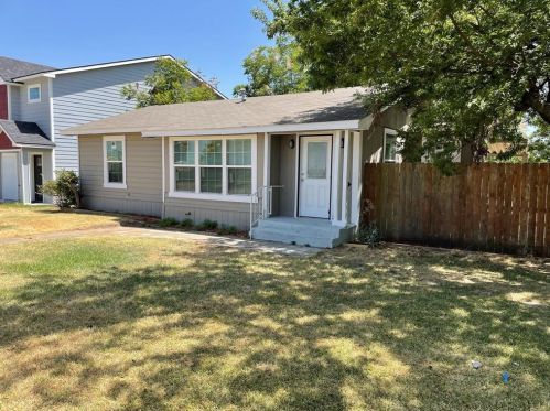 330 Morgan St, Denison TX  75020-4650 exterior