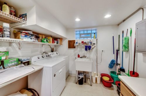 5913 Kenneth Ave, Chicago IL 60803-2131 exterior